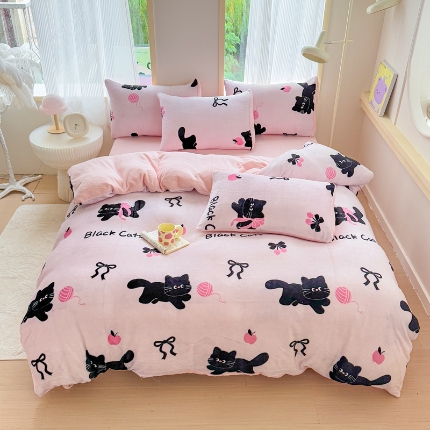 91家纺网 家纺一手货源 找家纺 （总）2025新款高克重小清新牛奶绒印花四件套 