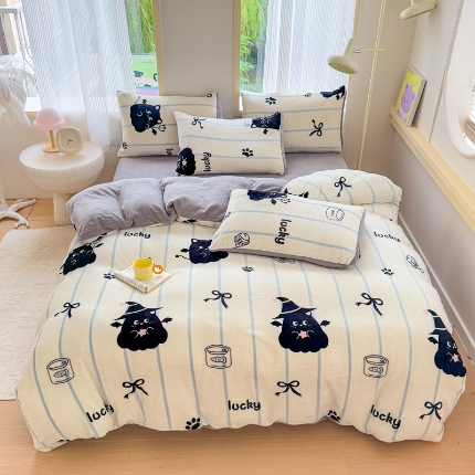 91家纺网 家纺一手货源 找家纺 （总）2025新款高克重小清新牛奶绒印花四件套 