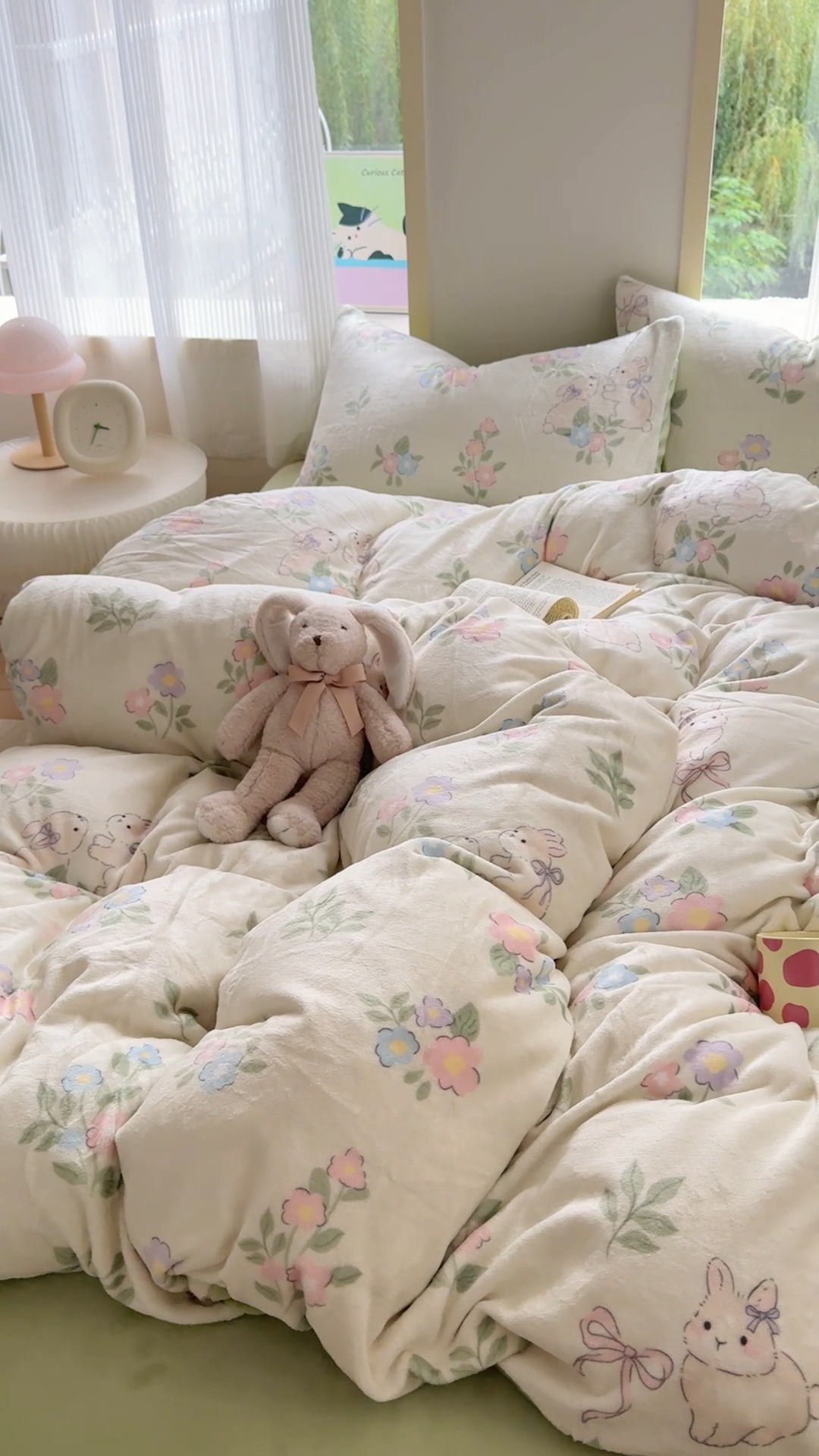 91家纺网 家纺一手货源 找家纺 （总）2025新款高克重小清新牛奶绒印花四件套 