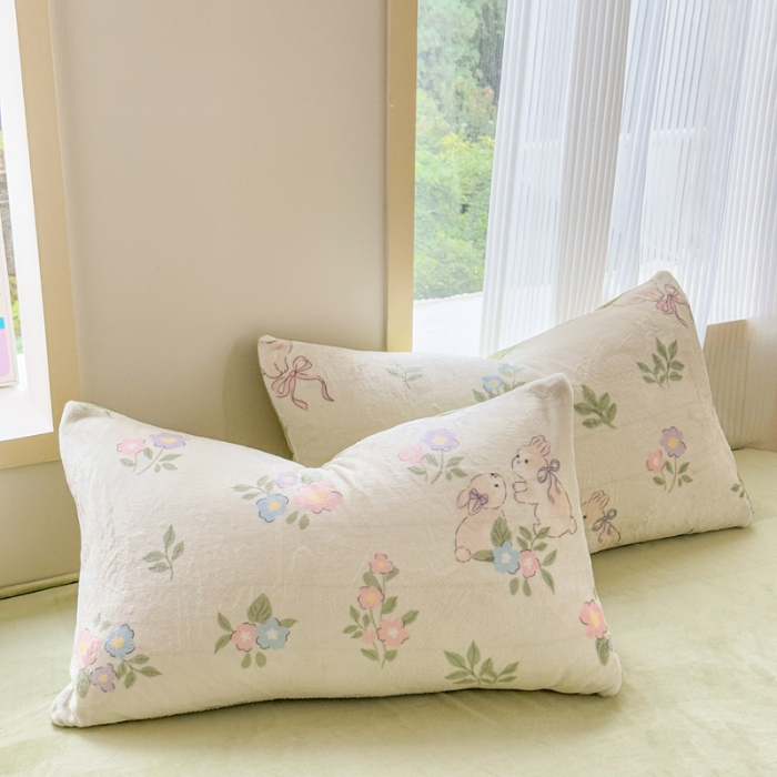 91家纺网 家纺一手货源 找家纺 （总）2025新款高克重小清新牛奶绒印花四件套 