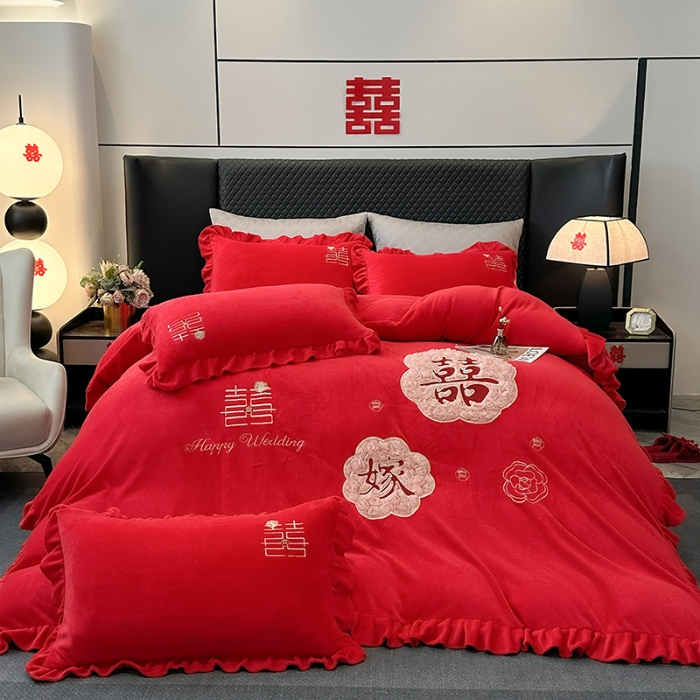 91家纺网 家纺一手货源 找家纺 2025秋冬新款高克重9斤全消光牛奶绒大红结婚婚庆四件套大红色龙凤刺绣婴儿绒绒四件套（含精美手提袋） 喜嫁 