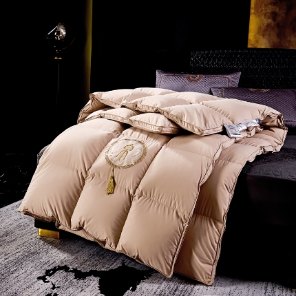 91家纺网 家纺一手货源 找家纺 （总）抗日家纺 专版新品中国风120支超柔软糯面料被壳 帛风羽绒被