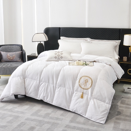 91家纺网 家纺一手货源 找家纺 （总）抗日家纺 专版新品中国风120支超柔软糯面料被壳 帛风羽绒被