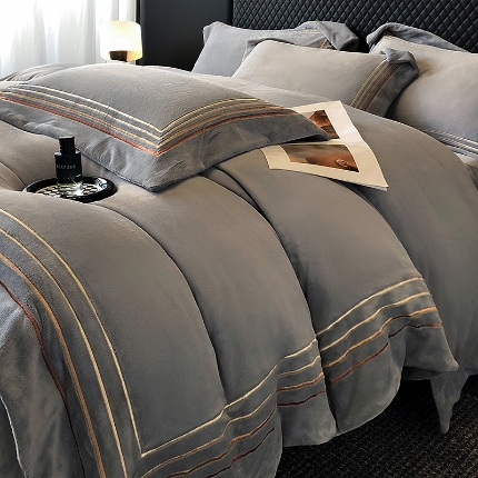 91家纺网 家纺一手货源 找家纺 （总）星蕴家纺 2025新款全消光牛奶绒四件套-马德里