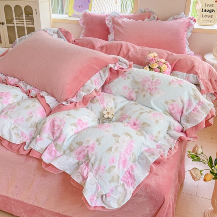 91家纺网 家纺一手货源 找家纺 （总）2025韩版双花边多功能AB面牛奶绒四件套甜美仙女法式花边韩式小碎花印花牛奶绒四件套加绒保暖单被套罩