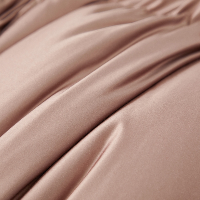 91家纺网 家纺一手货源 找家纺 抗日家纺 新款奢华纯色真丝缎单层防绒羽绒被壳 一件起批 摩咖