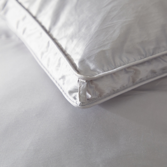 91家纺网 家纺一手货源 找家纺 抗日家纺 新款奢华纯色真丝缎单层防绒羽绒被壳 一件起批 天空灰