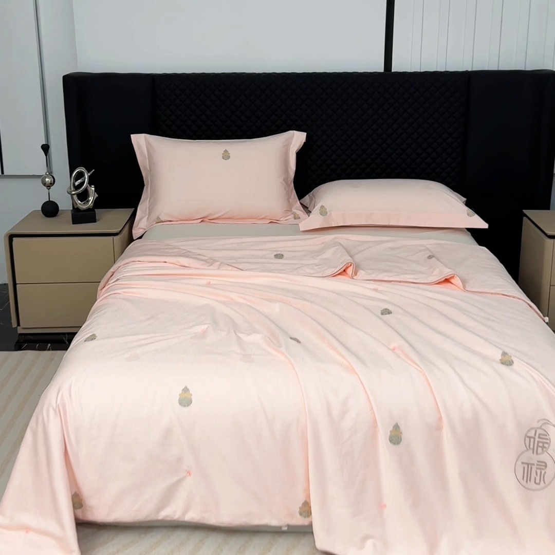 91家纺网 家纺一手货源 找家纺 （总）新国标 100桑蚕丝被子黄金丝春秋被加厚冬被二合一被芯陪嫁喜被 天木兰