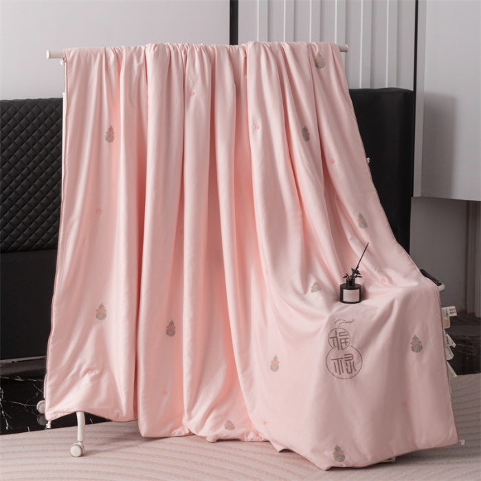 91家纺网 家纺一手货源 找家纺 （总）新国标 100桑蚕丝被子黄金丝春秋被加厚冬被二合一被芯陪嫁喜被 天木兰