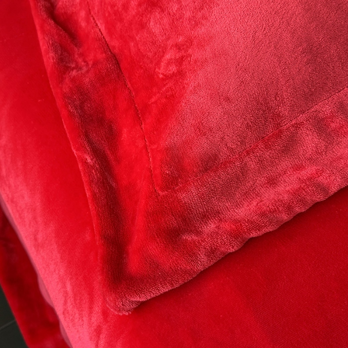 91家纺网 家纺一手货源 找家纺 2025秋冬新款高克重9斤全消光牛奶绒大红结婚婚庆四件套大红色龙凤刺绣婴儿绒绒四件套（含精美手提袋）  爱意浓