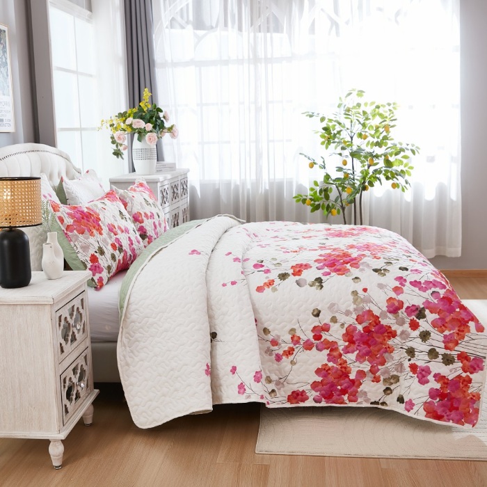 91家纺网 家纺一手货源 找家纺 （总）跨境专供 2025年绗缝被四季通用床可水洗床盖夹棉绗缝床盖