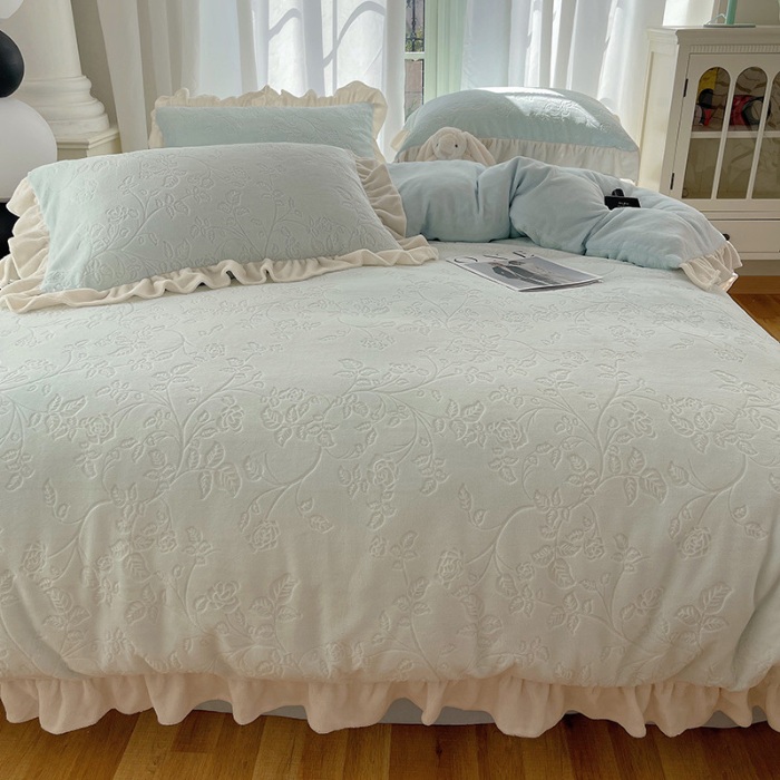 91家纺网 家纺一手货源 找家纺 （总）艾咪-Amy ntmy 花边款加厚雕花牛奶绒四件套