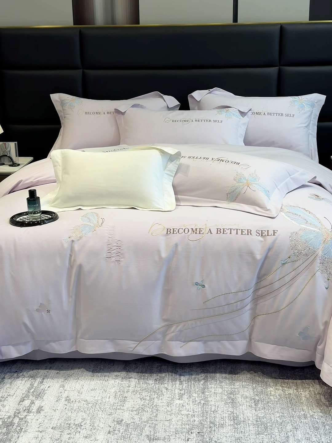 91家纺网 家纺一手货源 找家纺 高档礼盒装超细旦超柔长绒棉磨毛刺绣四件套秋冬加厚100%纯棉全棉床品 绮蝶-木槿紫-A类超细旦长绒棉磨毛