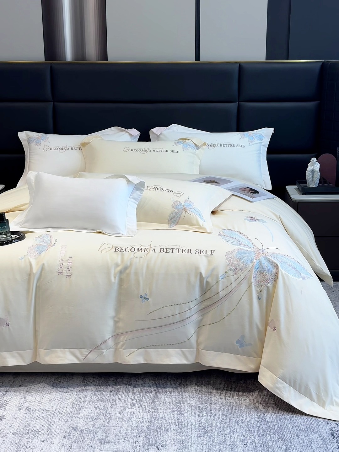 91家纺网 家纺一手货源 找家纺 高档礼盒装超细旦超柔长绒棉磨毛刺绣四件套秋冬加厚100%纯棉全棉床品 绮蝶-奶茶杏-A类超细旦长绒棉磨毛