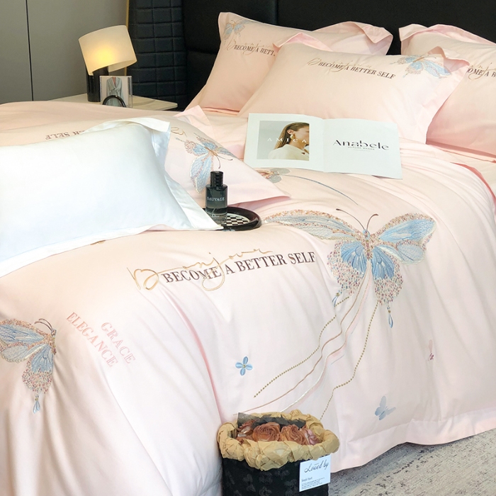 91家纺网 家纺一手货源 找家纺 高档礼盒装超细旦超柔长绒棉磨毛刺绣四件套秋冬加厚100%纯棉全棉床品 绮蝶-心动粉-A类超细旦长绒棉磨毛