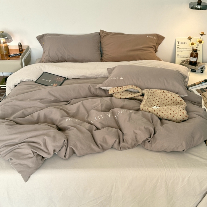 91家纺网 家纺一手货源 找家纺 （总）艾咪-Amy ntmy 2025秋冬纽扣款全棉加厚磨毛刺绣四件套-漫月