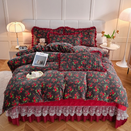 91家纺网 家纺一手货源 找家纺 （总）三友家纺 爆款AB款小清新奶油风牛奶绒印花蕾丝花边床盖床裙四件套 