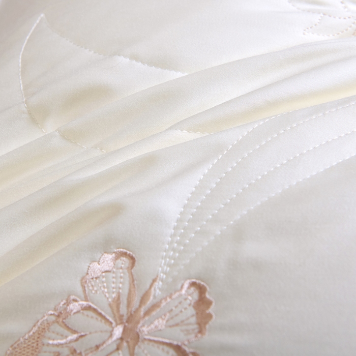 91家纺网 家纺一手货源 找家纺 （总）新品 兴丝露枕芯 全棉刺绣羽丝枕 枕芯 立体双边枕 全棉枕芯 成人枕头