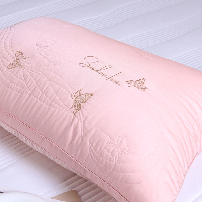 91家纺网 家纺一手货源 找家纺 （总）新品 兴丝露枕芯 全棉刺绣羽丝枕 枕芯 立体双边枕 全棉枕芯 成人枕头