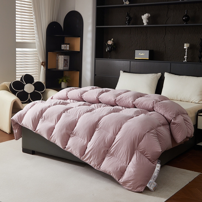 91家纺网 家纺一手货源 找家纺 （总）抗日家纺 专版新品金砖系列120支超柔软糯面料被壳 金砖一号羽绒被 