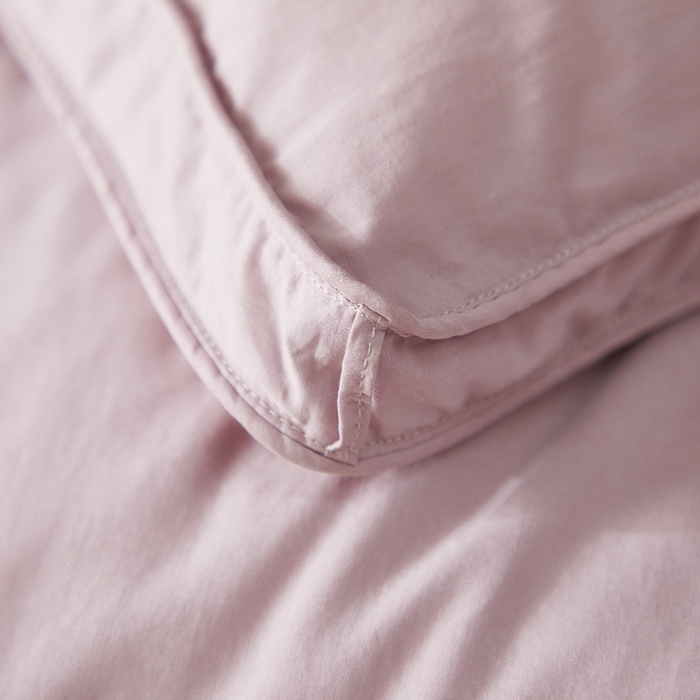 91家纺网 家纺一手货源 找家纺 抗日家纺 专版新品金砖系列120支超柔软糯面料 金砖一号羽绒被  豆沙色