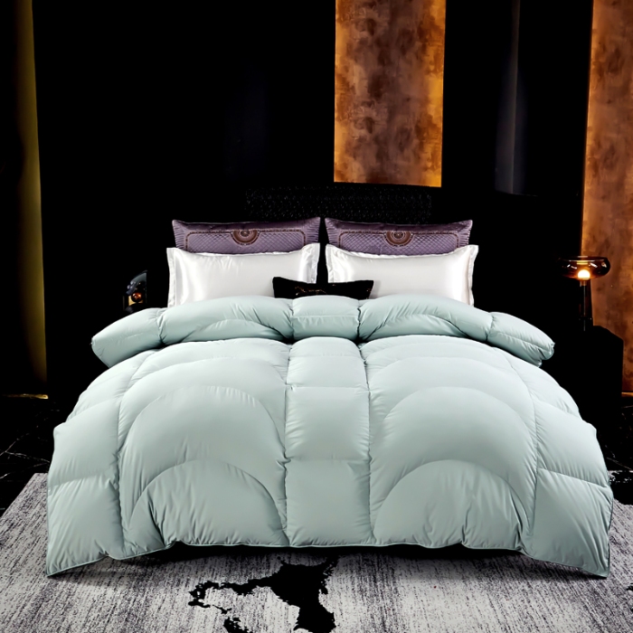 91家纺网 家纺一手货源 找家纺 抗日家纺 专版新品金砖系列120支超柔软糯面料被壳 金砖三号羽绒被 莫绿