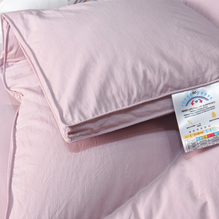 91家纺网 家纺一手货源 找家纺 抗日家纺 专版新品金砖系列120支超柔软糯面料被壳 金砖三号羽绒被 豆沙色