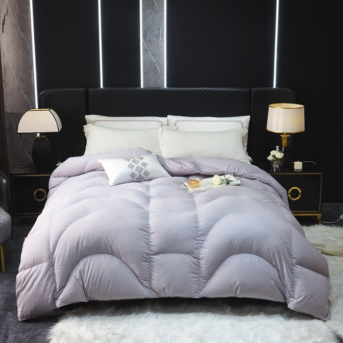 91家纺网 家纺一手货源 找家纺 抗日家纺 专版新品金砖系列120支超柔软糯面料被壳 金砖三号羽绒被 灰色
