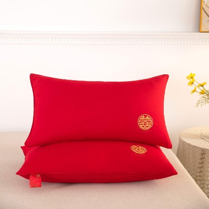 91家纺网 家纺一手货源 找家纺 （总）九州枕芯 2024新款单边婚庆羽丝枕枕头枕芯