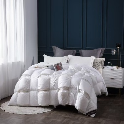 91家纺网 家纺一手货源 找家纺 （总）抗日家纺 专版新品金砖系列120支超柔软糯面料被壳 金砖二号羽绒被 ,豆沙色,灰色,白色