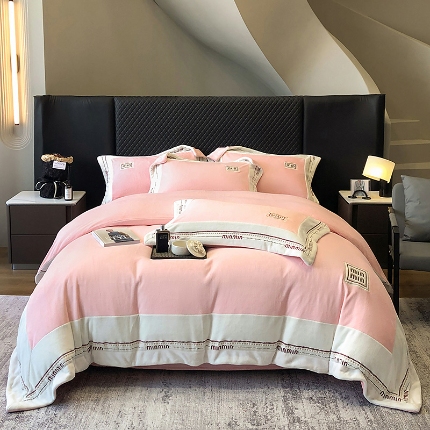 高档手提包9斤重超厚绵密慕斯有肌氧绒刺绣四件套秋冬加厚保暖牛奶绒宝宝绒床上用品 桃花粉-绒缪miu-超柔绵密慕斯有肌氧绒