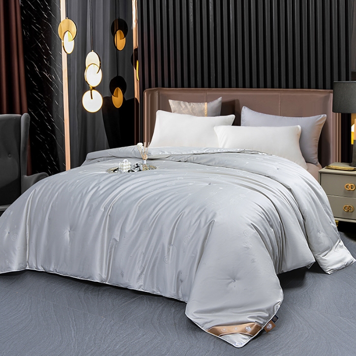 91家纺网 家纺一手货源 找家纺 (新)热销柞蚕丝被 高端全棉贡缎提花柞蚕丝被 保真纯桑蚕丝被 夏凉被 空调被 春秋被 冬被 婚庆被子