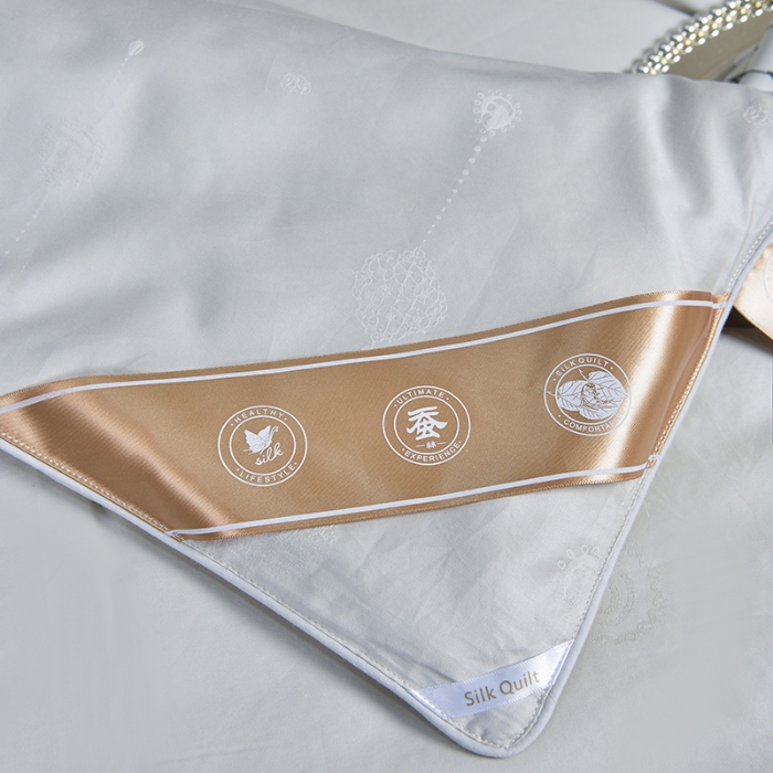 91家纺网 家纺一手货源 找家纺 (新)热销柞蚕丝被 高端全棉贡缎提花柞蚕丝被 保真纯桑蚕丝被 夏凉被 空调被 春秋被 冬被 婚庆被子