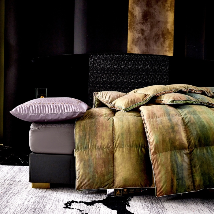 91家纺网 家纺一手货源 找家纺 抗日家纺 专版花型高密度超柔数码印花单层立体防绒羽绒被壳 冰岛之恋