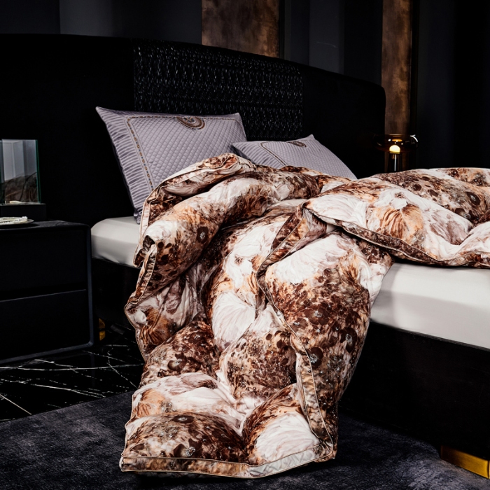 91家纺网 家纺一手货源 找家纺 抗日家纺 专版花型高密度超柔数码印花单层立体防绒羽绒被壳 璀璨星光