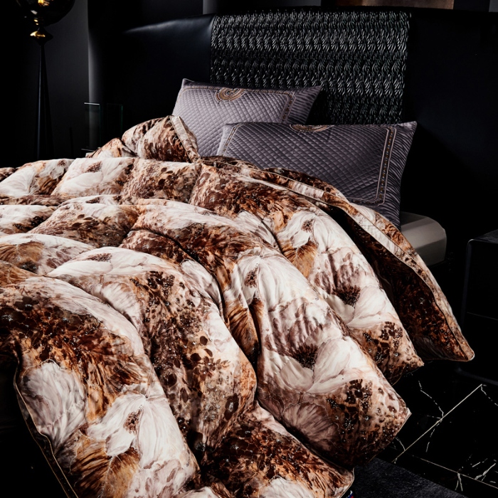 91家纺网 家纺一手货源 找家纺 抗日家纺 专版花型高密度超柔数码印花单层立体防绒羽绒被壳 璀璨星光