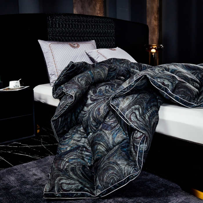 91家纺网 家纺一手货源 找家纺 抗日家纺 专版花型高密度超柔数码印花单层立体防绒羽绒被壳 北欧风情