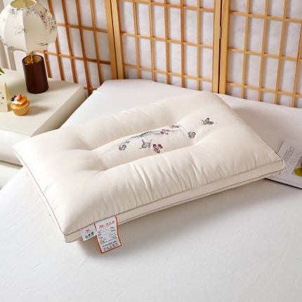 91家纺网 家纺一手货源 找家纺 （总）新品 兴丝露枕芯 全棉酒店枕 全棉羽丝枕 全棉护颈枕 健康护颈保健枕 全棉酒店羽丝护颈枕芯