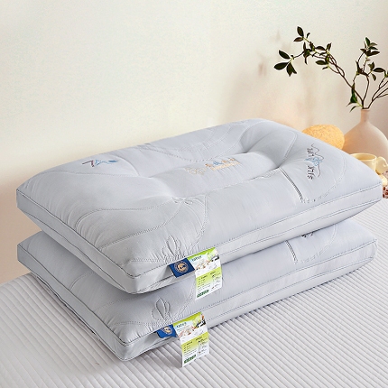 91家纺网 家纺一手货源 找家纺 （总）新品 兴丝露枕芯 全棉酒店枕 全棉羽丝枕 全棉护颈枕 健康护颈保健枕 全棉酒店羽丝护颈枕芯