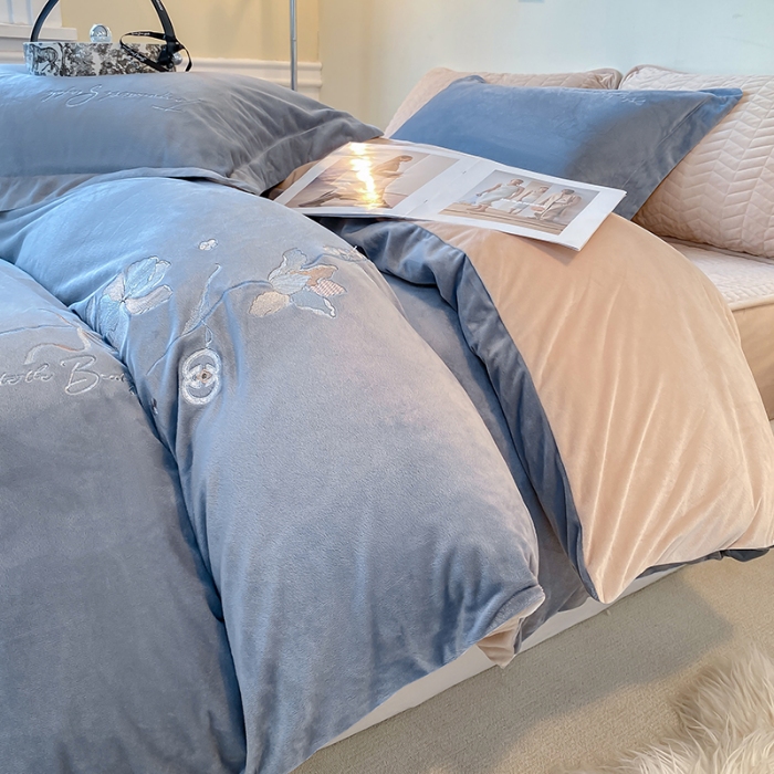 91家纺网 家纺一手货源 找家纺 （总）宝宝绒婴儿绒四件套刺绣纯色四件套床单床笠牛奶绒四件套