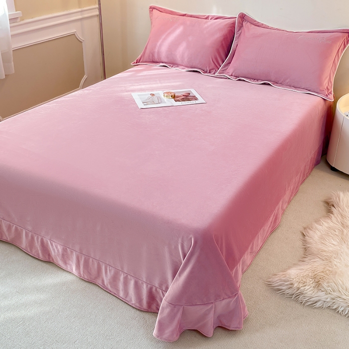 91家纺网 家纺一手货源 找家纺 宝宝绒婴儿绒四件套刺绣纯色四件套床单床笠牛奶绒四件套 豆沙