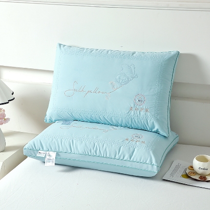 91家纺网 家纺一手货源 找家纺 兴丝露枕芯 特价舒弹枕 磨毛枕芯 刺绣羽丝枕 双边枕芯 立体枕头 成人枕芯