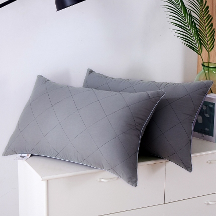 91家纺网 家纺一手货源 找家纺 兴丝露枕芯 高弹舒适枕 特价枕芯 磨毛舒适枕 舒弹枕