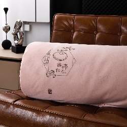 91家纺网 家纺一手货源 找家纺 （总）假一赔三 新国标双宫茧桑蚕丝被被子被芯100%长丝蚕丝被正品春秋被四季被喜被 ,好事发生-粉玉色-2X2.3米,好事发生-白色-2X2.3米,好事发生-粉玉色-2.2X2.4米,好事发生-白色-2.2X2.4米