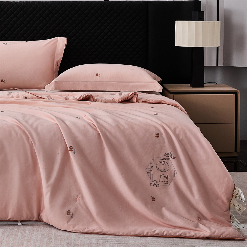 91家纺网 家纺一手货源 找家纺 （总）假一赔三 新国标双宫茧桑蚕丝被被子被芯100%长丝蚕丝被正品春秋被四季被喜被 