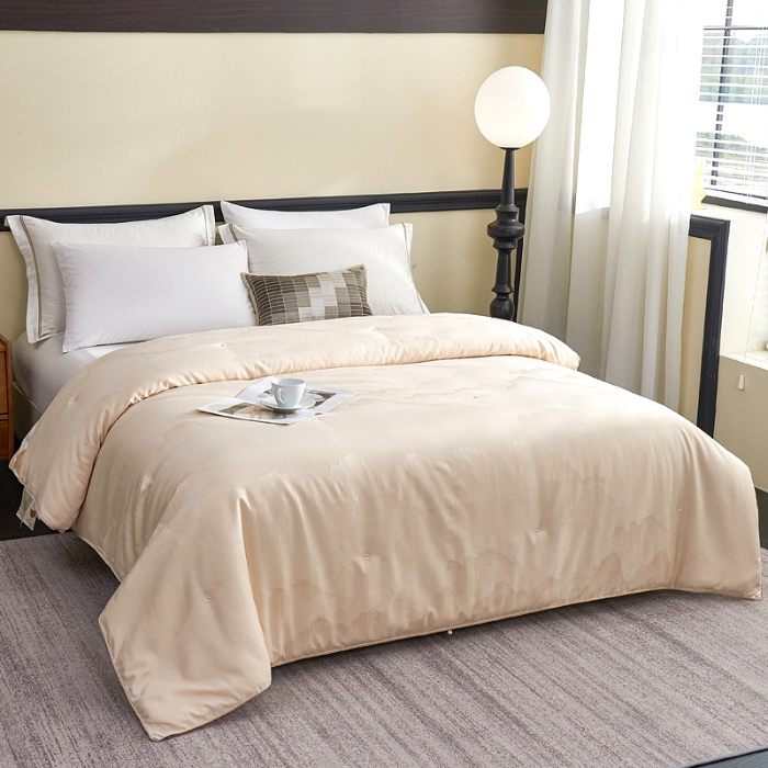 91家纺网 家纺一手货源 找家纺 （总）热销桑蚕丝被 全棉桑蚕丝被 保真桑蚕丝被 夏凉被 空调被 春秋被 加厚冬被 婚庆被子 结婚被芯