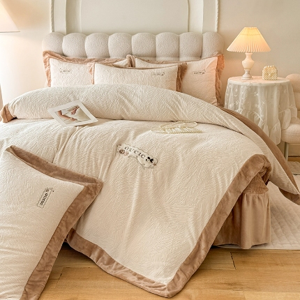 91家纺网 家纺一手货源 找家纺 （总）苏米娜2025年新款全消光加厚牛奶绒轻奢简约床盖款四件套-雅致系列