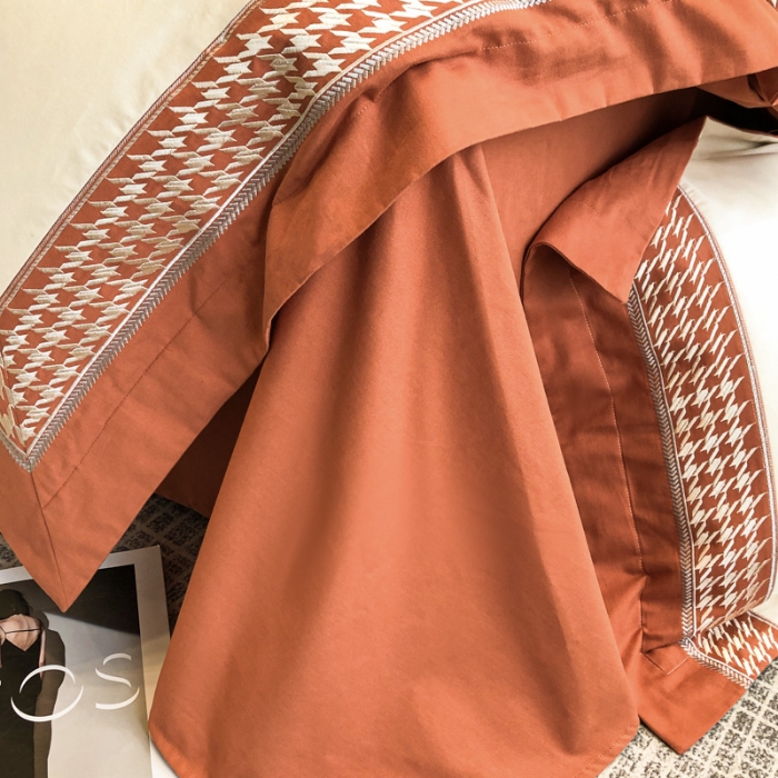 91家纺网 家纺一手货源 找家纺 （可开发票）高档礼盒装超柔超细旦50S长绒棉磨毛刺绣四件套全棉100%纯棉秋冬加厚床品 奶茶杏-千鸟格-A类超细旦超柔长绒棉