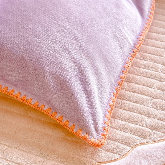 91家纺网 家纺一手货源 找家纺 苏米娜家纺2025新款230g全消光大版卡通牛奶绒兔毛贴布绣花四件套可爱卡通男孩女孩法莱绒被套三件套   童趣 