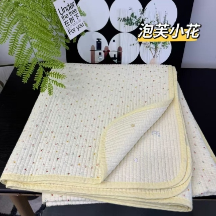 91家纺网 家纺一手货源 找家纺 （总）A类双面全棉床盖 200*220±5CM可机洗双面纯棉绗缝夹棉床单防滑垫
